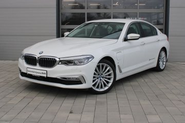 BMW Seria 5 530e iPerformance Luxury Line